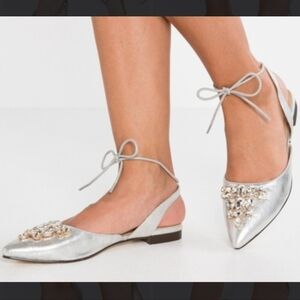 🌈Red Kiss Silver Embellished Ballet Flats Tie Around Ankle Size 8